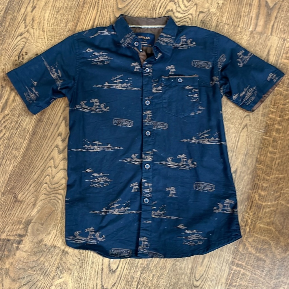 Nomad Navy short sleeve collar boys button Hawaiian style shirt size sma…